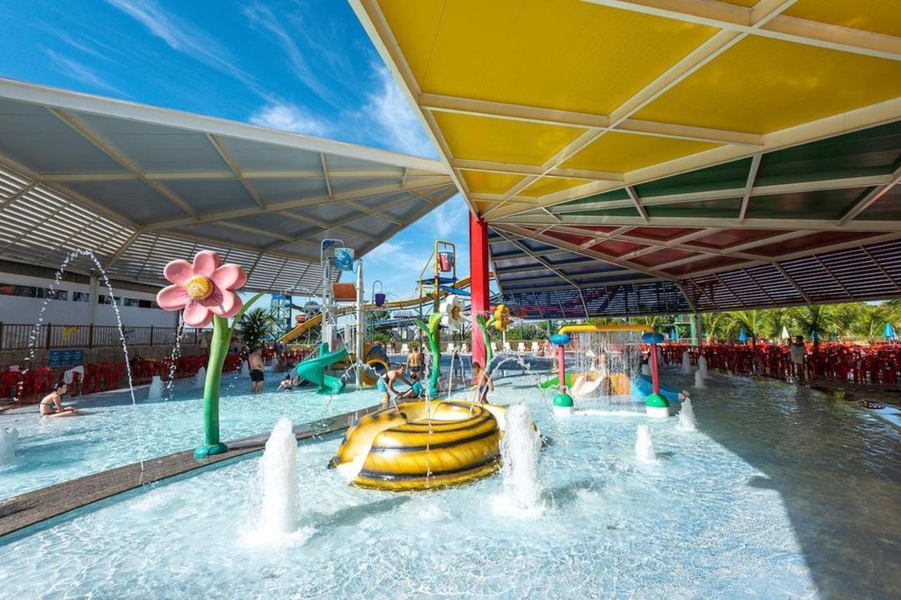 Caldas Novas - Diroma Fiori - Incluso 1 Acesso Ao Acqua Park Vulca - Oficial Екстериор снимка