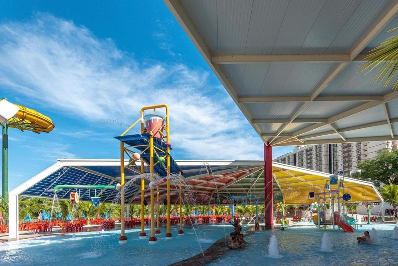 Caldas Novas - Diroma Fiori - Incluso 1 Acesso Ao Acqua Park Vulca - Oficial Екстериор снимка